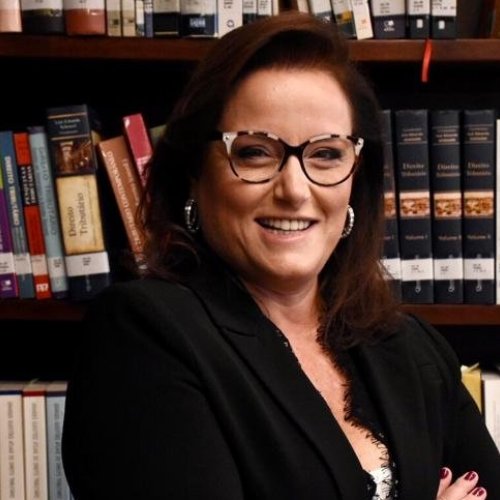 [Betina Grupenmacher (PR)]